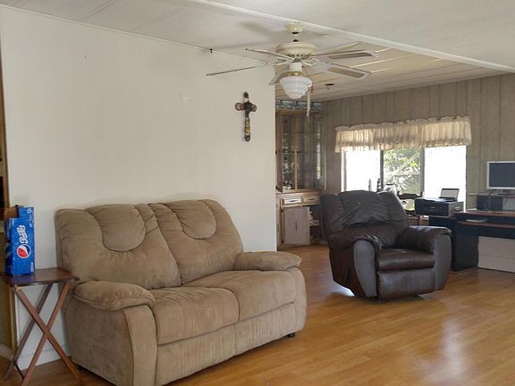 4th image of 6997 Evergreen Dr