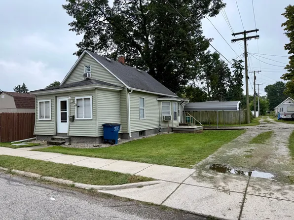108 Tecumseh St, La Porte, IN 46350