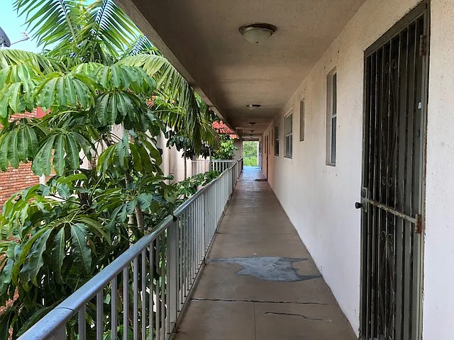 2385 NW 11th St #A35 — Photo 11