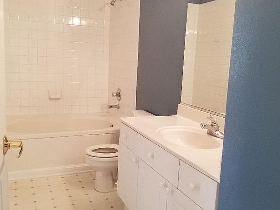 2nd image of 4551 Strutfield Ln APT 4334