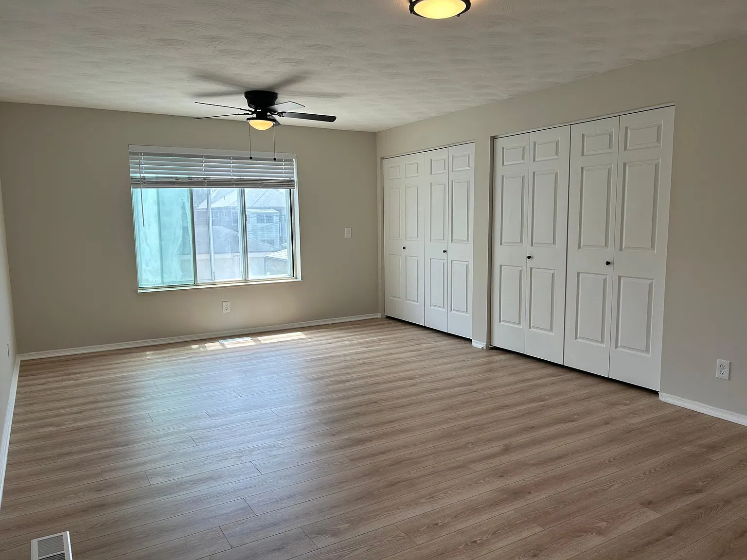 6204 Loran St — Photo 4