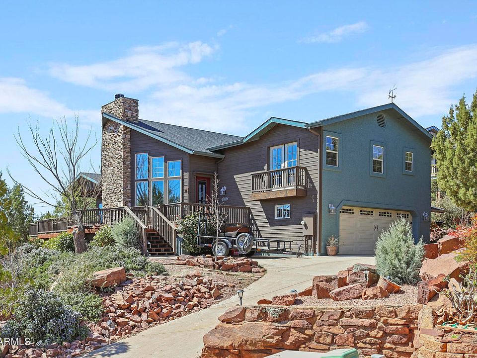 1st image of 208 S BRASSIE Drive