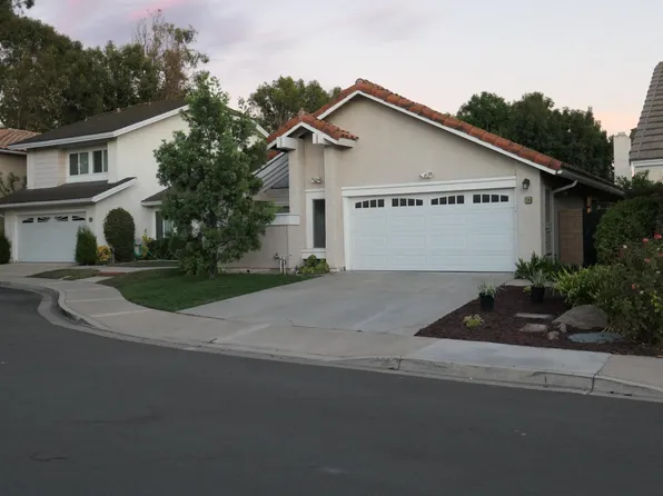 26 Lucero E, Irvine, CA 92620