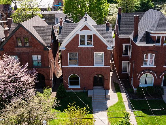 3rd image of 530 W Saint Catherine St