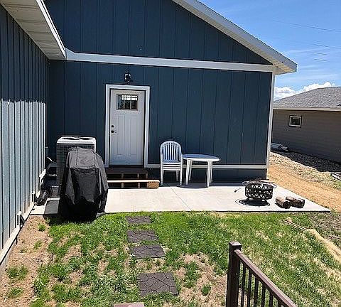 Back Patio with Grill