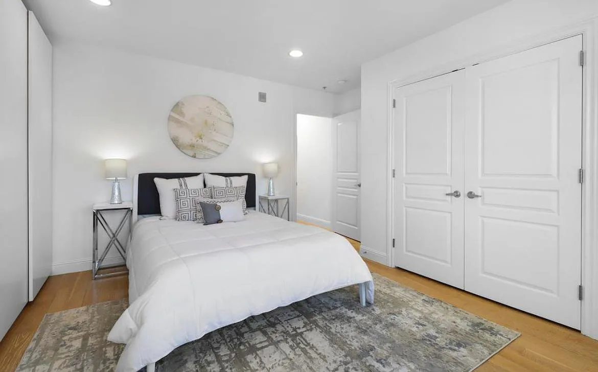 1337 Natoma St — Photo 2