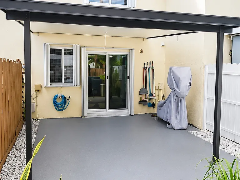 331 NW 82nd Ave #1310 — Photo 13