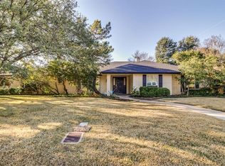 4401 Cartagena Dr, Fort Worth, TX 76133