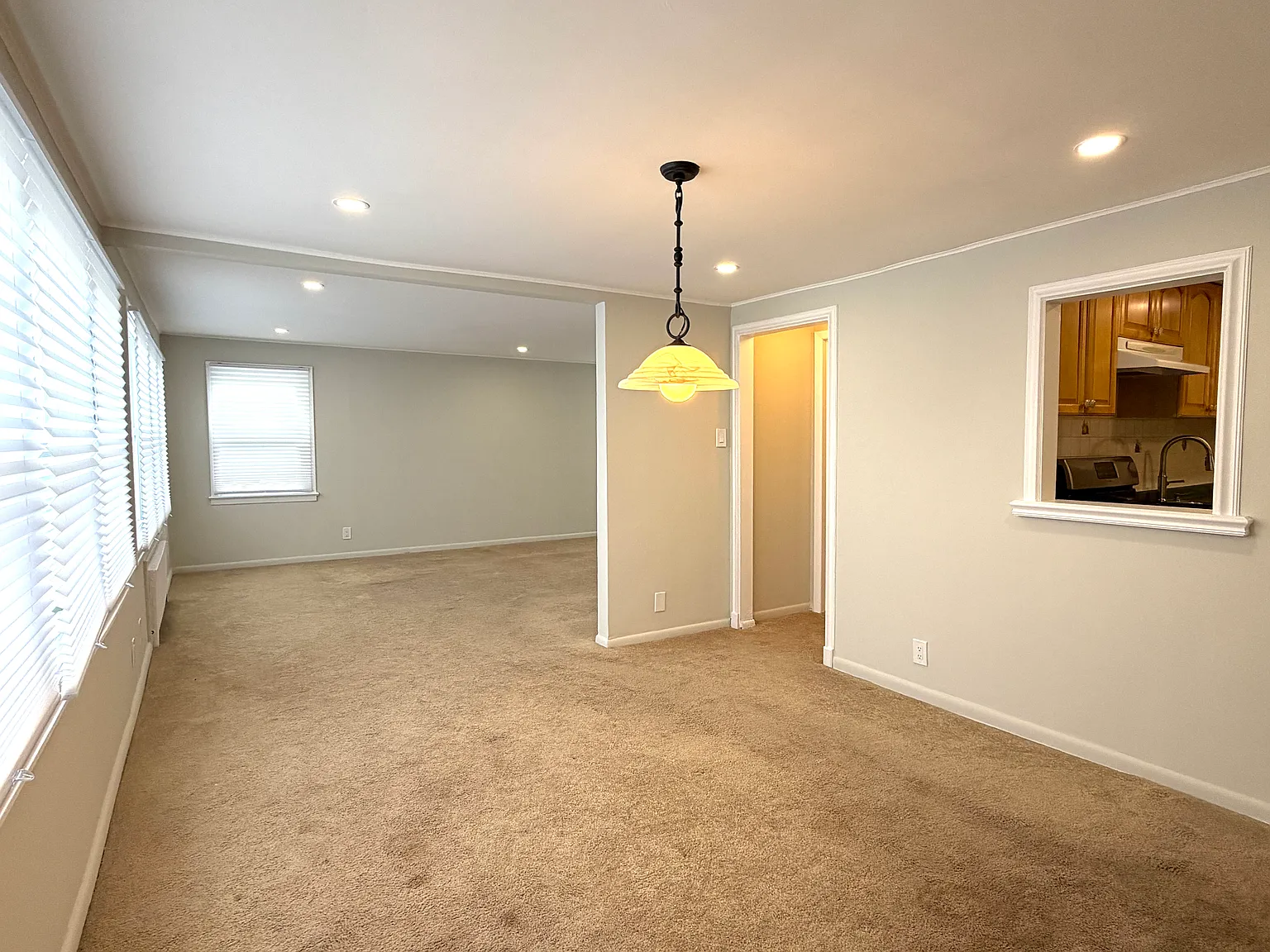 3 bed, $3,450 — Photo 4