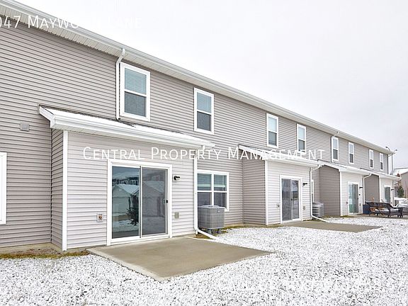 3rd image of 1047 Maywood Ln