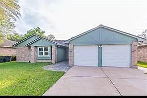 3 bed, 2.0 bath, 1549 sqft, $2,175 — Photo 1
