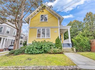 117 Benevolent St, Providence, RI 02906