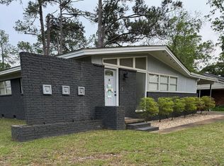 2415 Whispering Pines Cir, Albany, GA 31707