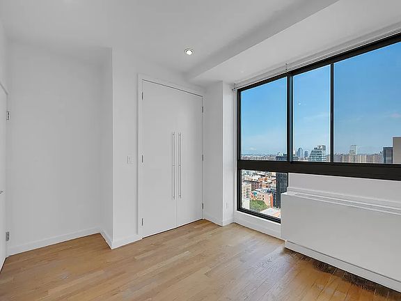 3rd image of 38 Delancey St #13A
