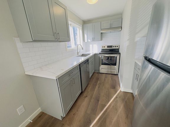 5th image of 923-925 SW Holden St #923-3