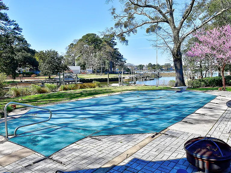 6037 River Road Point — Photo 4