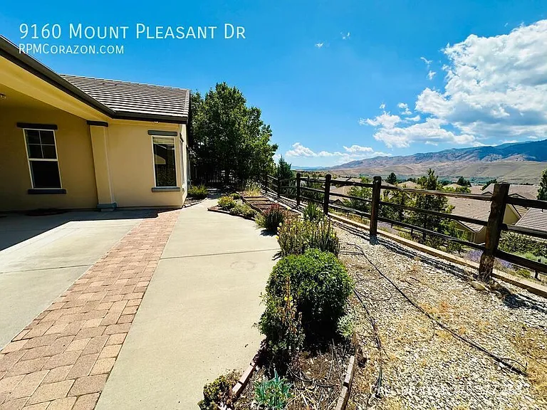9160 Mount Pleasant Dr — Photo 16