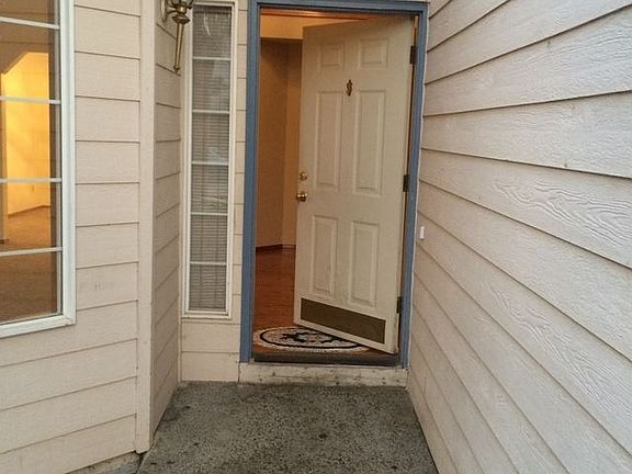5th image of 1960 SE 75th Ct