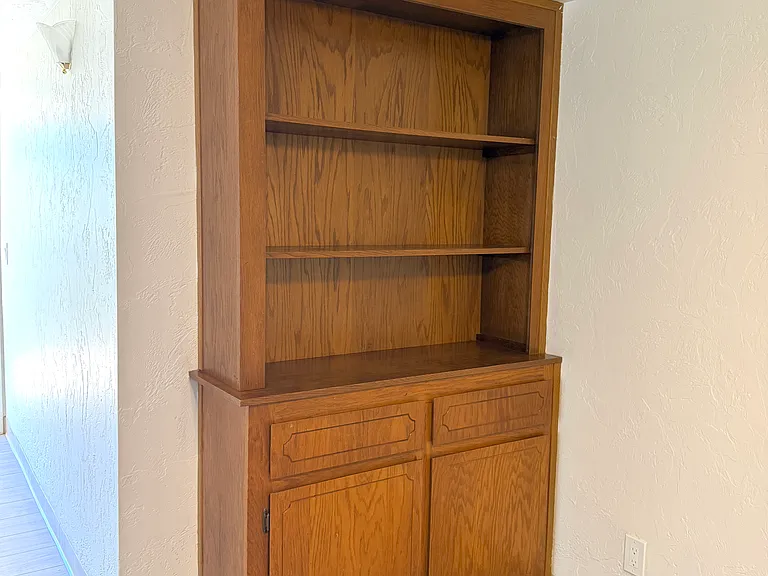 Kitchen hutch