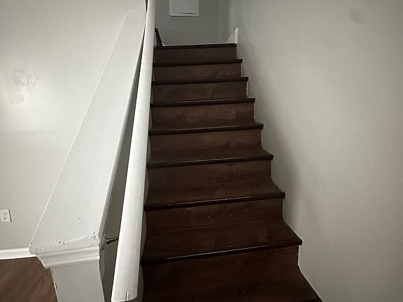 Stairs- 2810 N Constitution_02112025