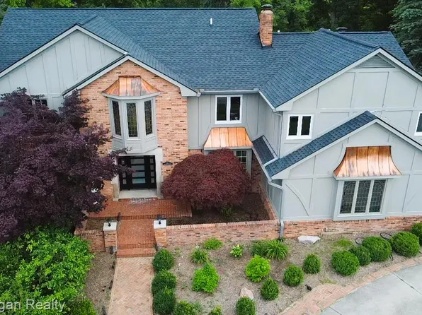 3160 Quail Ridge Cir, Rochester Hills, MI 48309