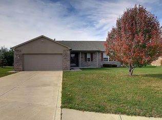 1316 E Temple Ct, Danville, IN 46122