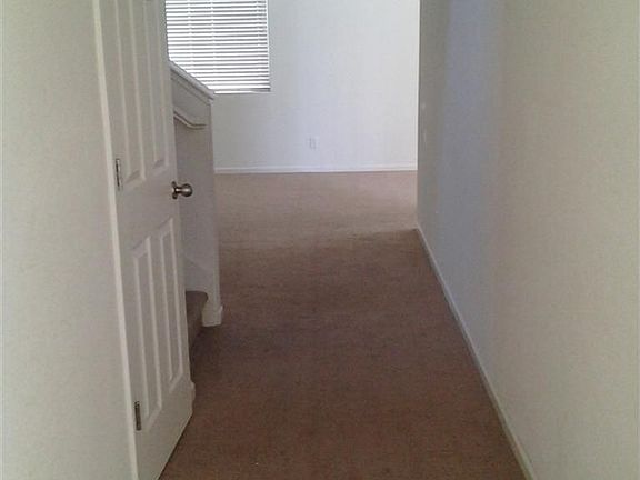 3rd image of 1664 Chateau Dr