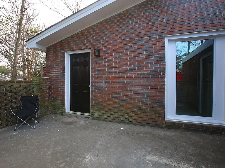 7251 Patricia Dr — Photo 16