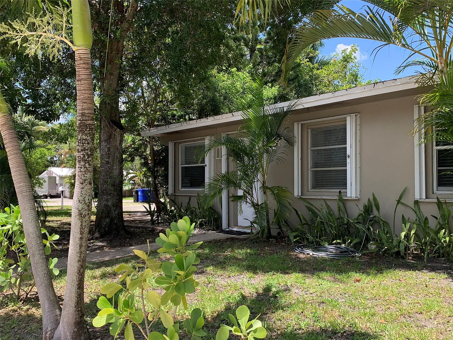 1 bed, 1.0 bath, 610 sqft, $1,990 — Photo 4