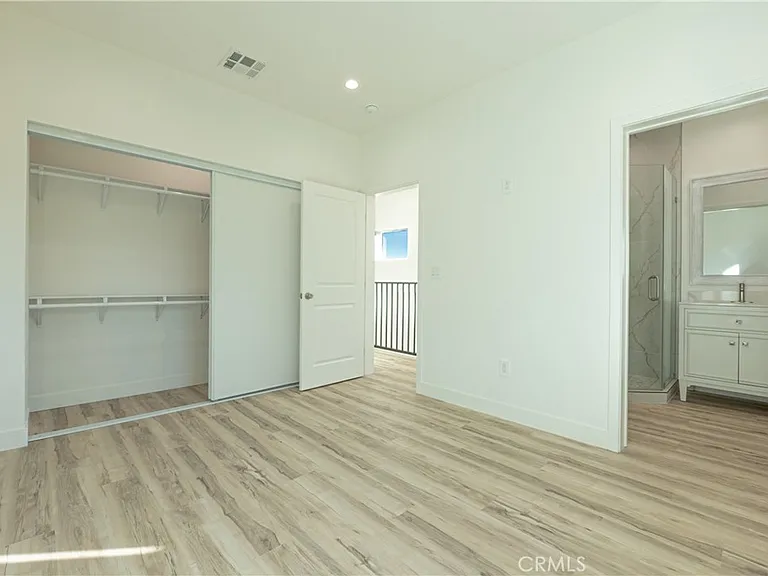 10421 Amigo Ave — Photo 14