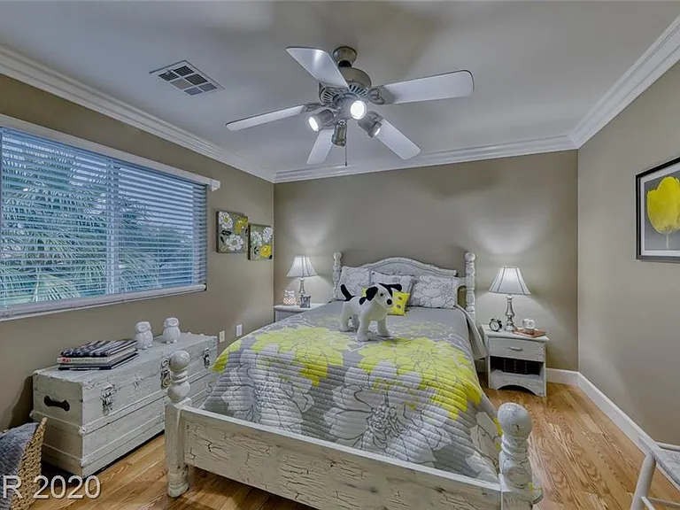 2535 Holman Cir — Photo 13
