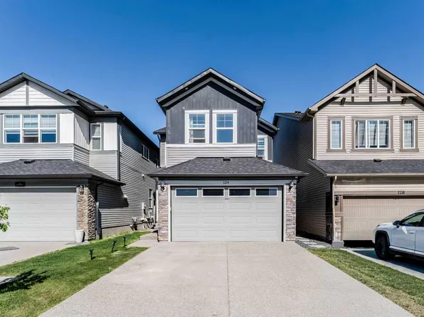 124 W Cornerbrook Grn NE, Calgary, AB T3N 2B5