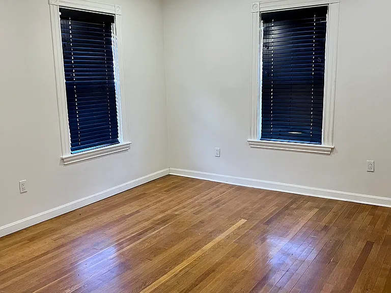 83 Corbet St #2 — Photo 6