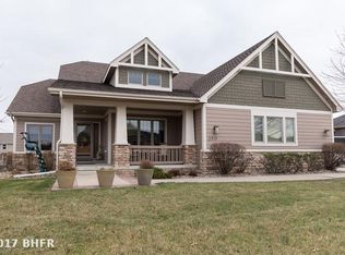 2719 148th St, Urbandale, IA 50323