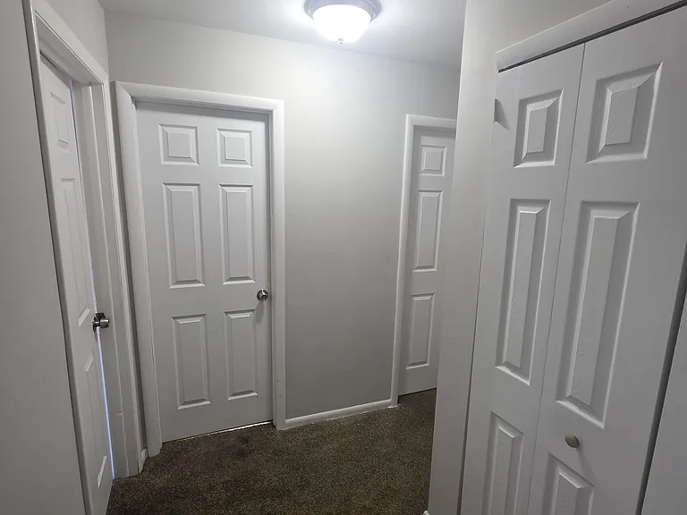 312 E Edgewater Way — Photo 11