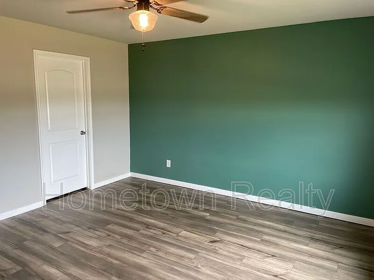 1712 Vermilion Ln — Photo 23