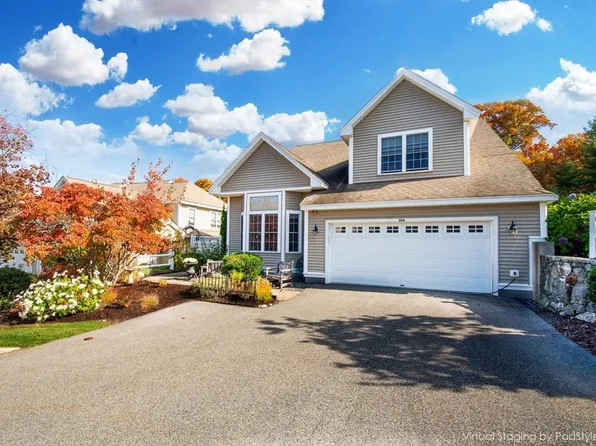 306 Sprucewood Ln Unit 306, Clinton, MA 01510