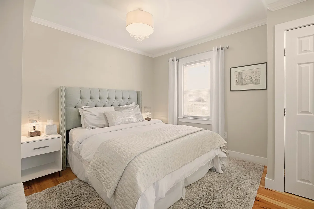 Building Photo - 38 Pope St #2