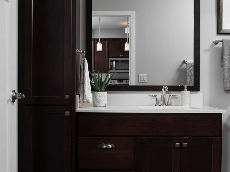 Arrabelle Apartments Bathroom