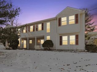 41 Lake Ave #2-5, Danbury, CT 06810