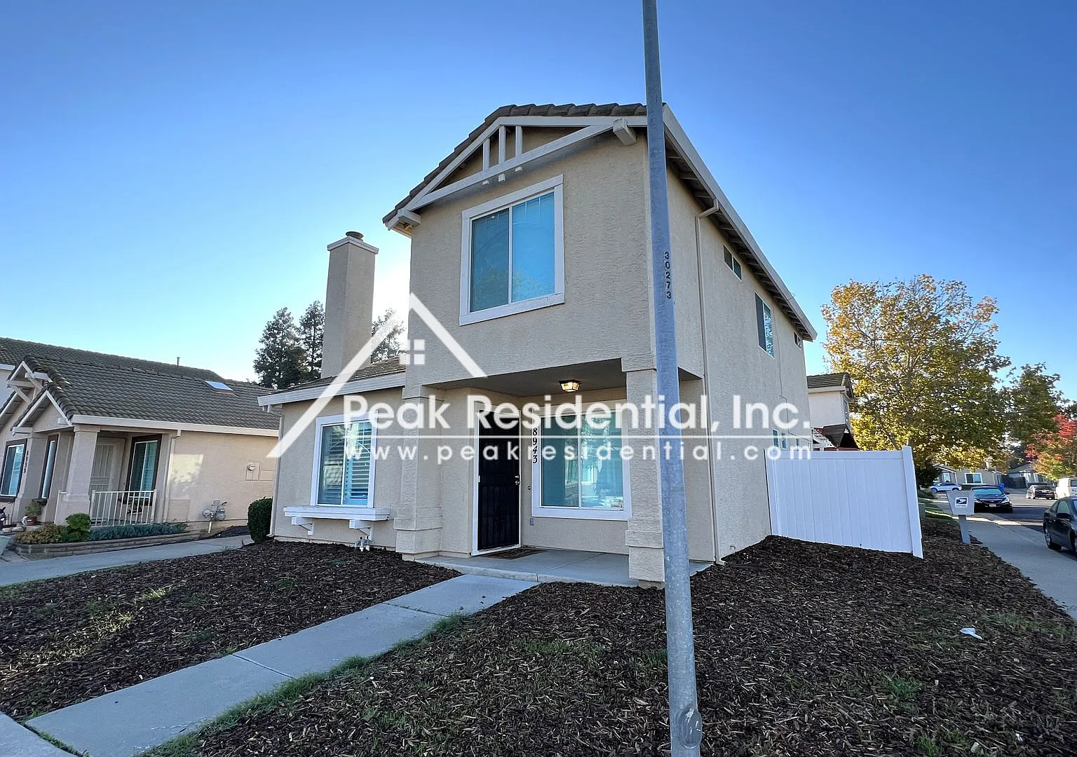 Nice 3bd/2.5ba Elk Grove Home with 2 Car Garage! — Photo 3
