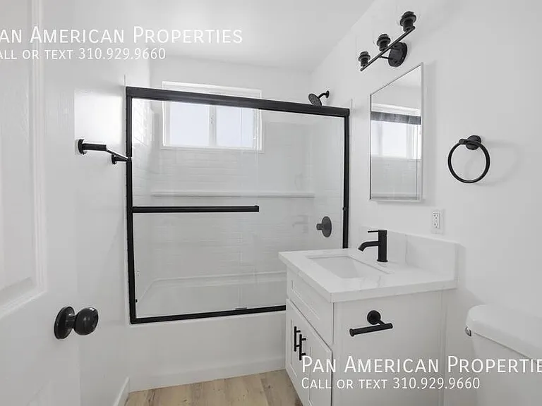 10019 Flora Vista St #2B — Photo 5