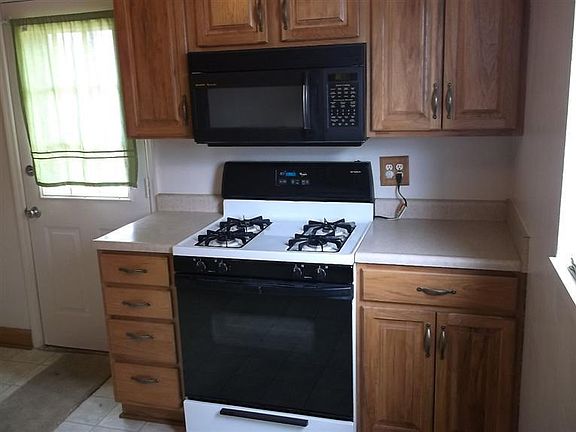 4th image of 405 Archer Dr