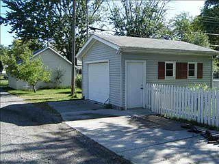 2nd image of 334 Goshen Ave