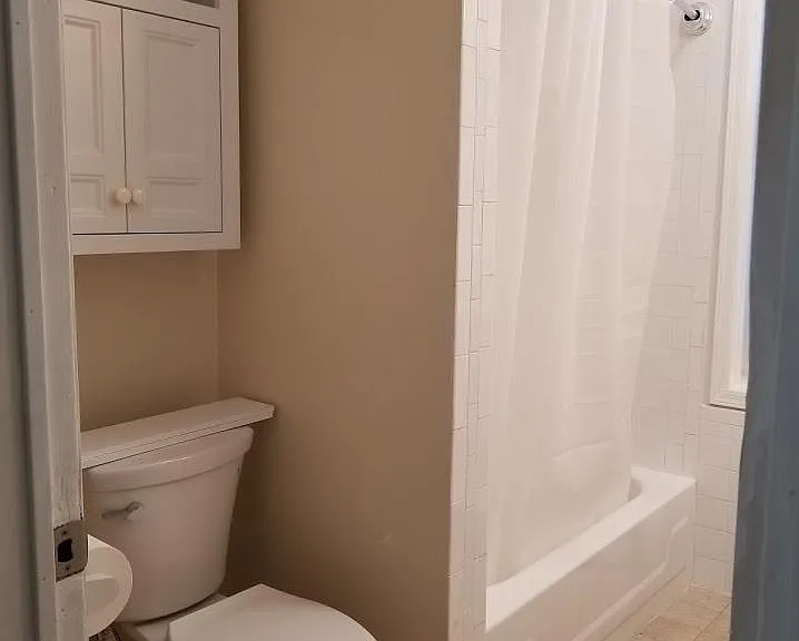 927 Park Ave #1N — Photo 6