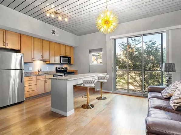 620 Glen Iris Dr NE Unit 205, Atlanta, GA 30308