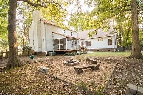 4 Jefferson Ct — Photo 7