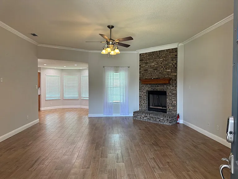 4925 Many Waters Dr — Photo 5