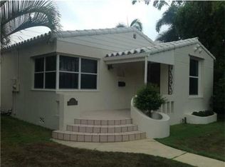 1526 Jackson St, Hollywood, FL 33020