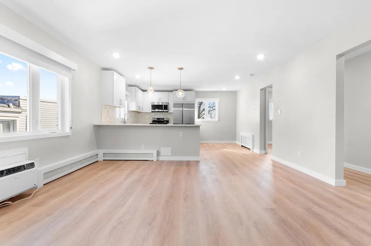 Building Photo - 539 Undercliff Ave #4